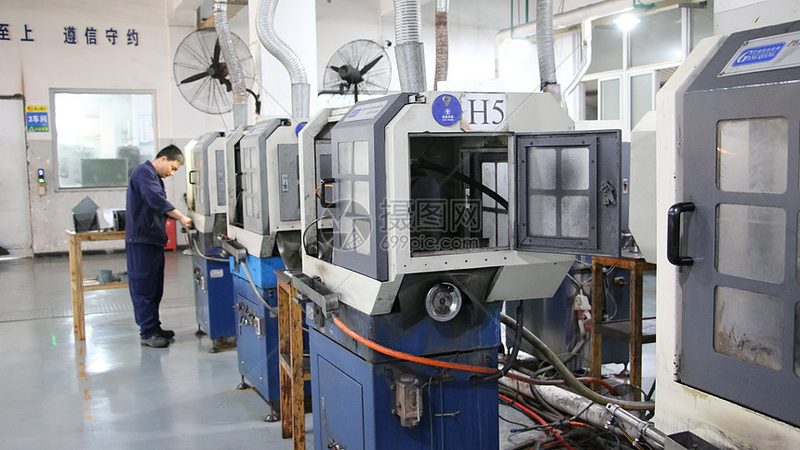 山东钻攻中心：揭秘高效加工的秘密武器